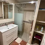Playa De Oro Con Parking Apartment
