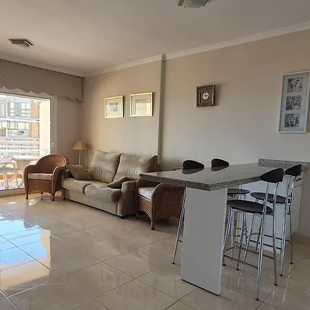 Playa De Oro Con Parking Apartamento